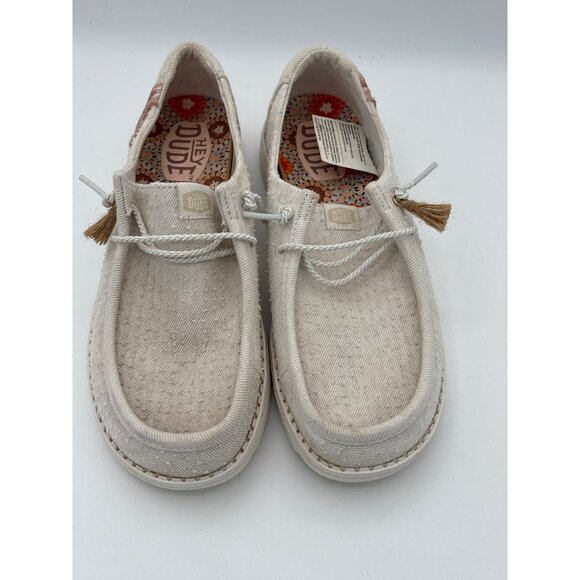 Women’s Hey Dude Size 8 White Canvas Loafers - Picture 2 of 7